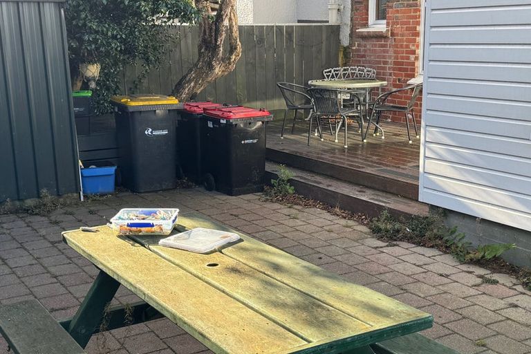 Photo of property in 991 George Street, North Dunedin, Dunedin, 9016