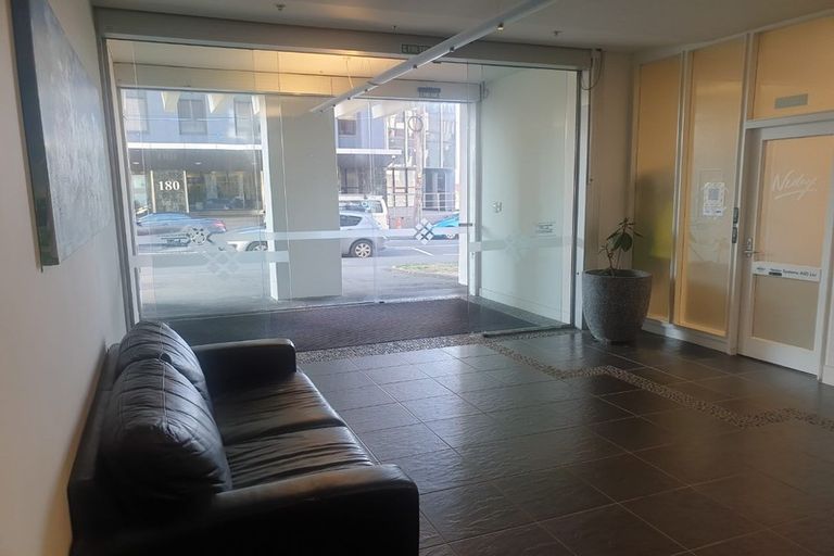 Photo of property in 2b/123 Molesworth Street, Thorndon, Wellington, 6011