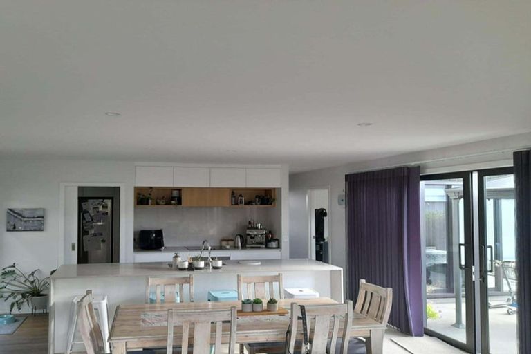 Photo of property in 12 Hill Tops Way, Stoke, Nelson, 7011