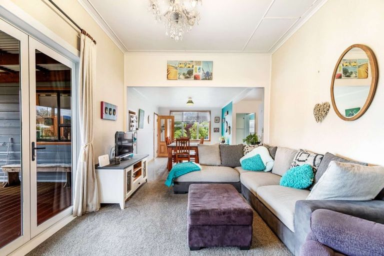 Photo of property in 5 Thor Street, Norsewood, 4974