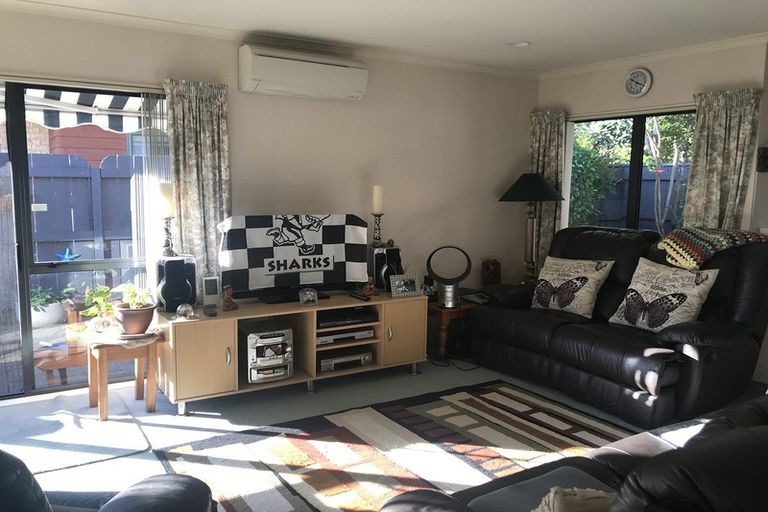 Photo of property in 7 Moffat Way, Bethlehem, Tauranga, 3110