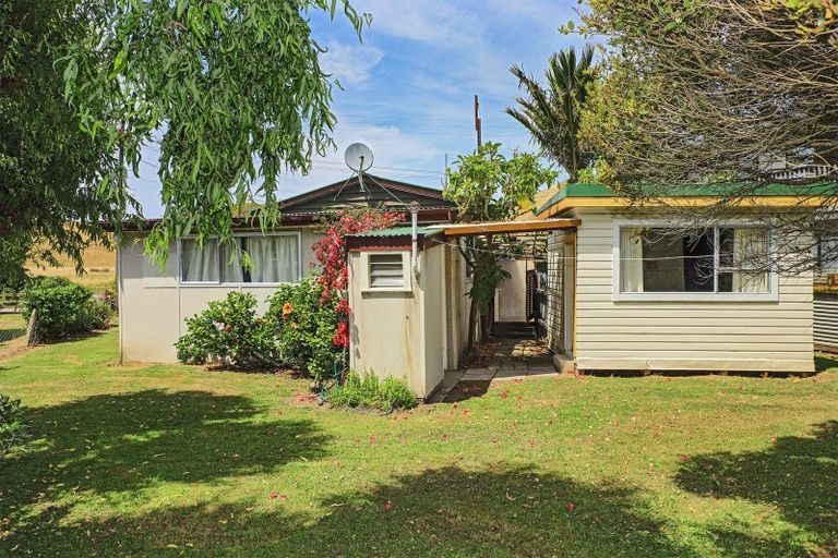 Photo of property in 1209 Kairakau Road, Kairakau, Elsthorpe, 4295