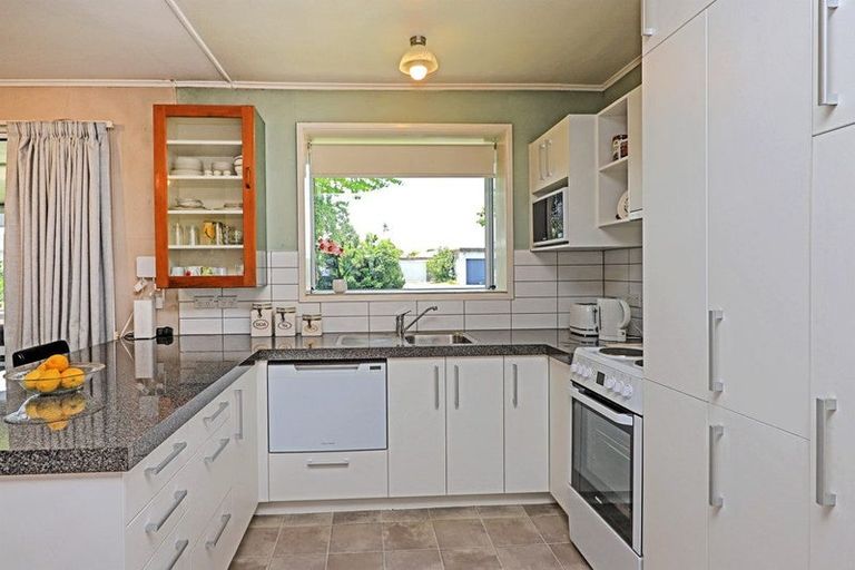 Photo of property in 813a Clive Street, Akina, Hastings, 4122