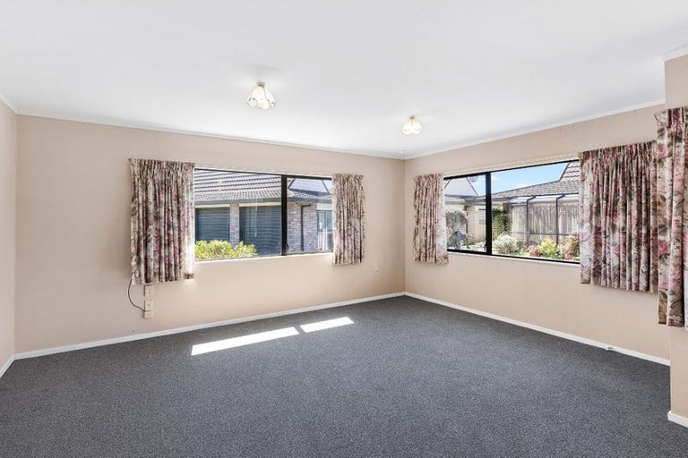 Photo of property in Rimu Village, 17/72 Rimu Road, Raumati Beach, Paraparaumu, 5032