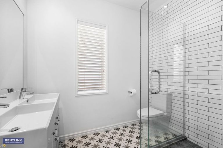 Photo of property in 14 Astelia Lane, Papamoa Beach, Papamoa, 3118