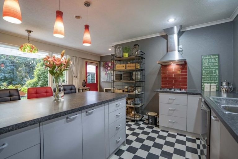 Photo of property in 58 Ruru Avenue, Otatara, Invercargill, 9879