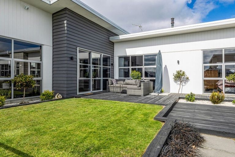 Photo of property in 21 Torbay Avenue, Huntingdon, Ashburton, 7774