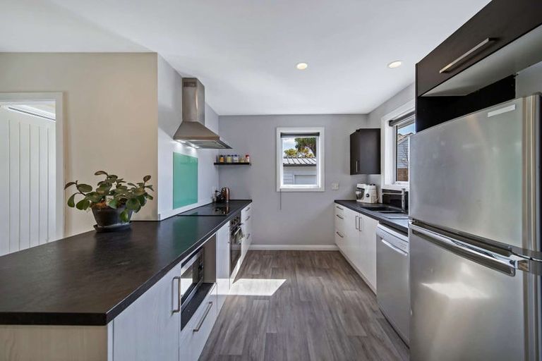 Photo of property in 41a Tilford Street, Woolston, Christchurch, 8062