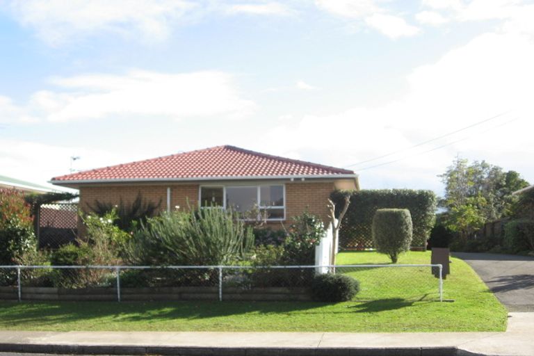 Photo of property in 1/52 Mckean Avenue, Manurewa, Auckland, 2102