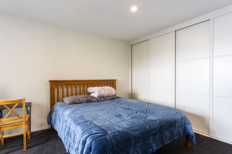 Photo of property in 8a Defoe Place, Waltham, Christchurch, 8023