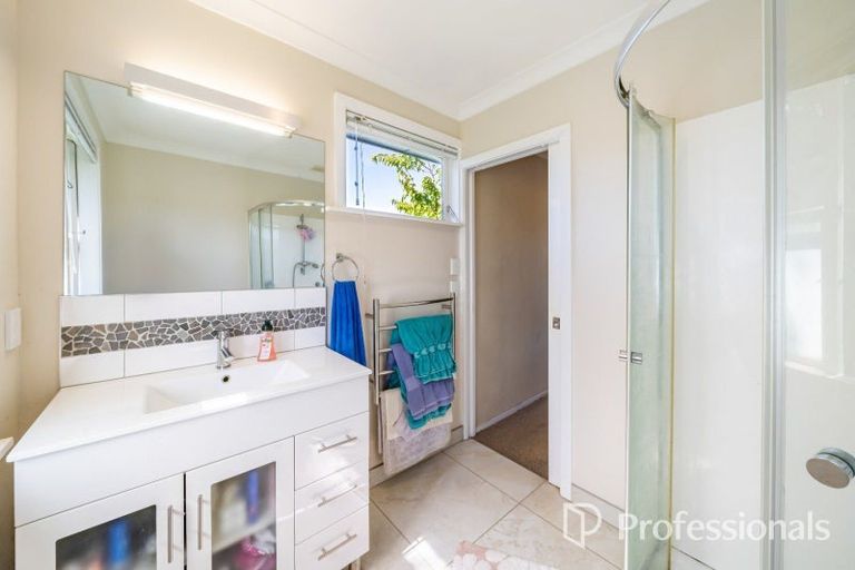 Photo of property in 25 Thomas Street, Stokes Valley, Lower Hutt, 5019