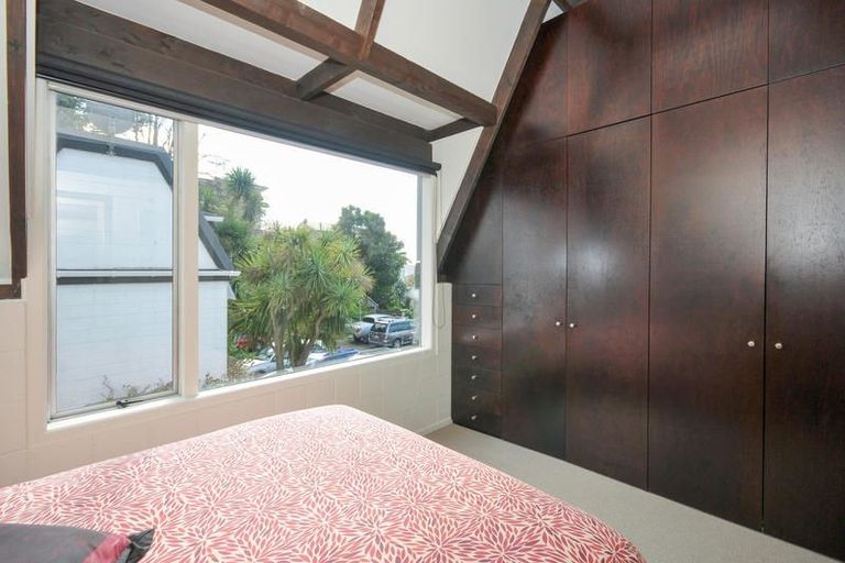 Photo of property in Sherwood Mews, 28a Bidwill Street, Mount Cook, Wellington, 6021