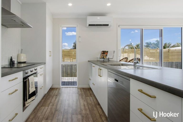 Photo of property in 18 Moet Crescent, Waihi Beach, 3611