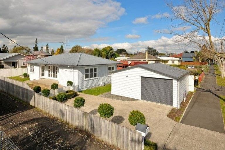 Photo of property in 122 Fox Street, Hamilton East, Hamilton, 3216