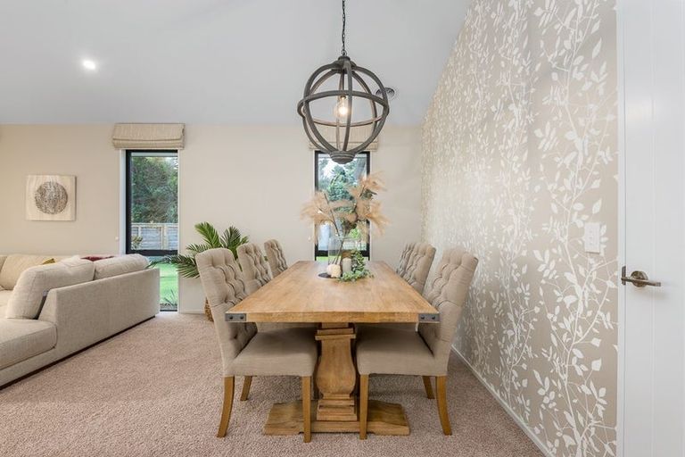 Photo of property in 10 Piwakawaka Place, Leeston, 7632