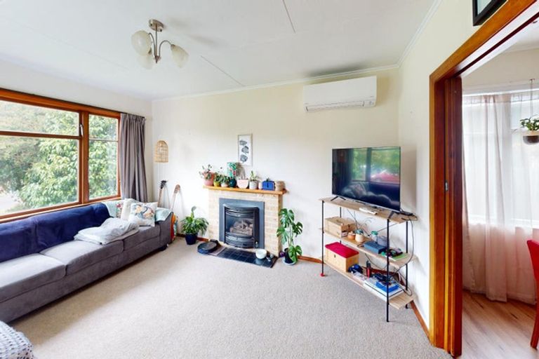 Photo of property in 6 Miles Place, Awapuni, Palmerston North, 4412