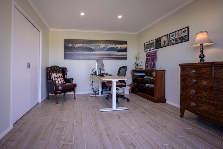 Photo of property in 29a Golf Vue Place, Castlecliff, Whanganui, 4501