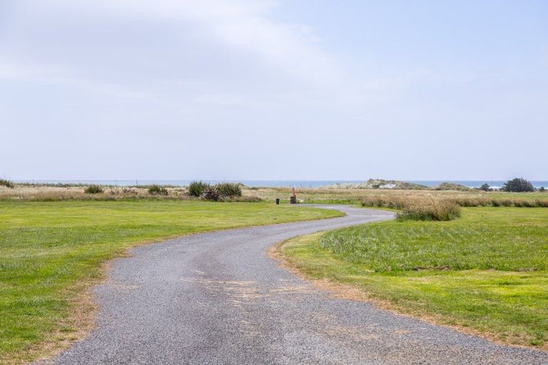 Photo of property in 4 Puk Lane, Flat Point, Masterton, 5883