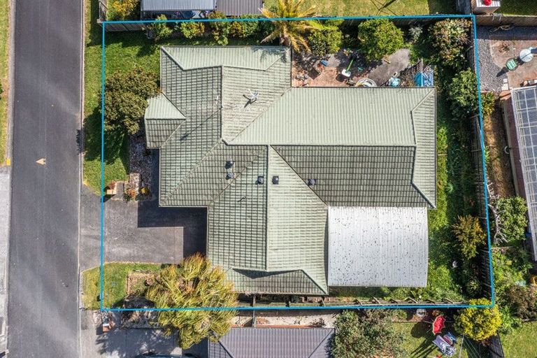 Photo of property in 4 Footwide Place, Weymouth, Auckland, 2103