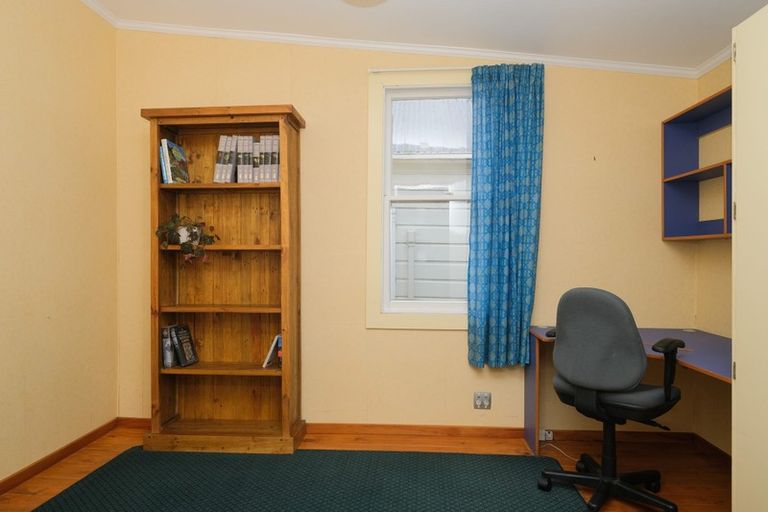 Photo of property in 12 Patrick Street, The Glen, Dunedin, 9011