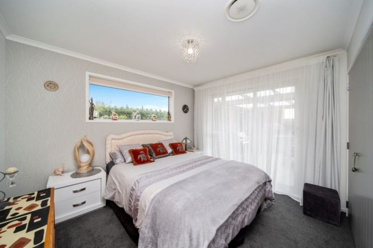 Photo of property in 1347 Carrington Road, Hurworth, New Plymouth, 4371