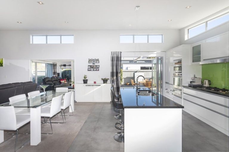 Photo of property in 21 Northwater Drive, Northwood, Christchurch, 8051