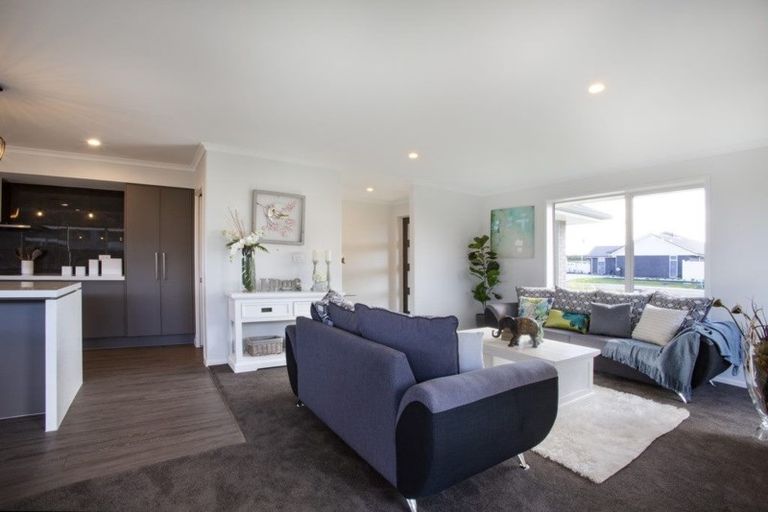 Photo of property in 69 Stace Hopper Drive, One Tree Point, 0118