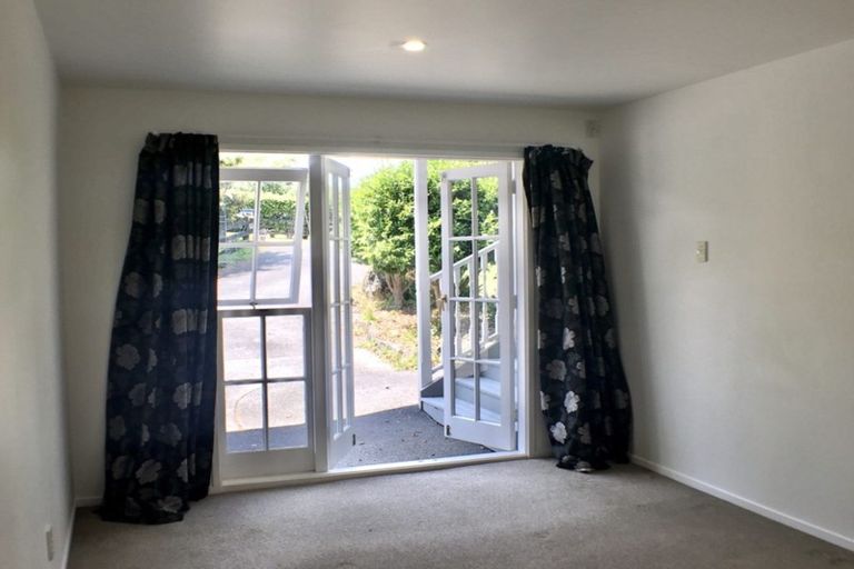 Photo of property in 263 Old North Road, Kumeu, 0892