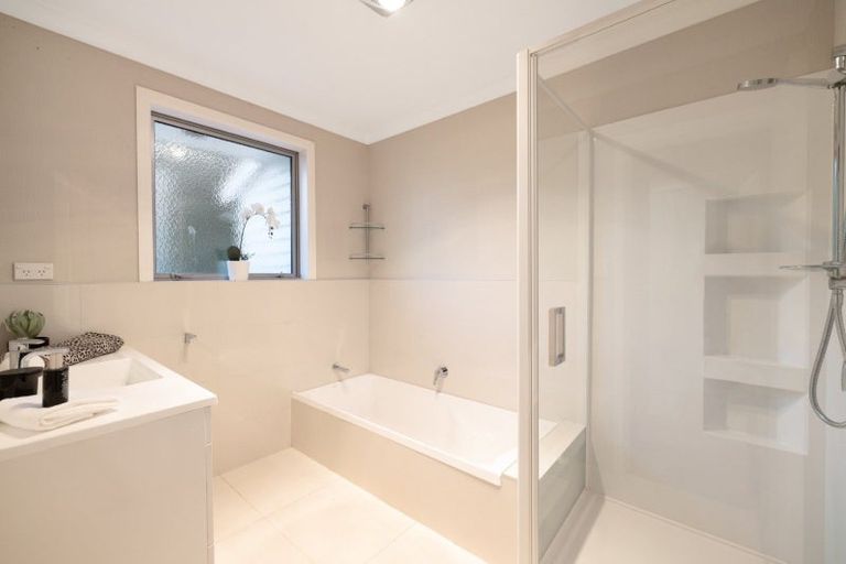 Photo of property in 202 Ranginui Road, Welcome Bay, Tauranga, 3175