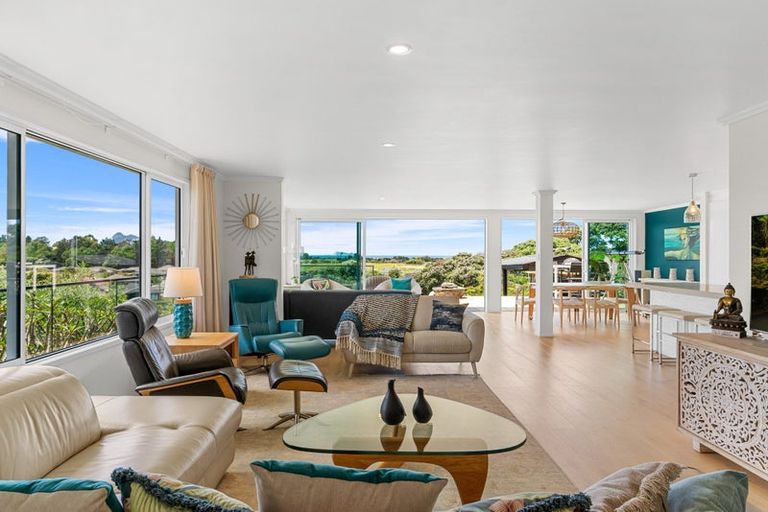 Photo of property in 214 Marsden Point Road, Ruakaka, 0116