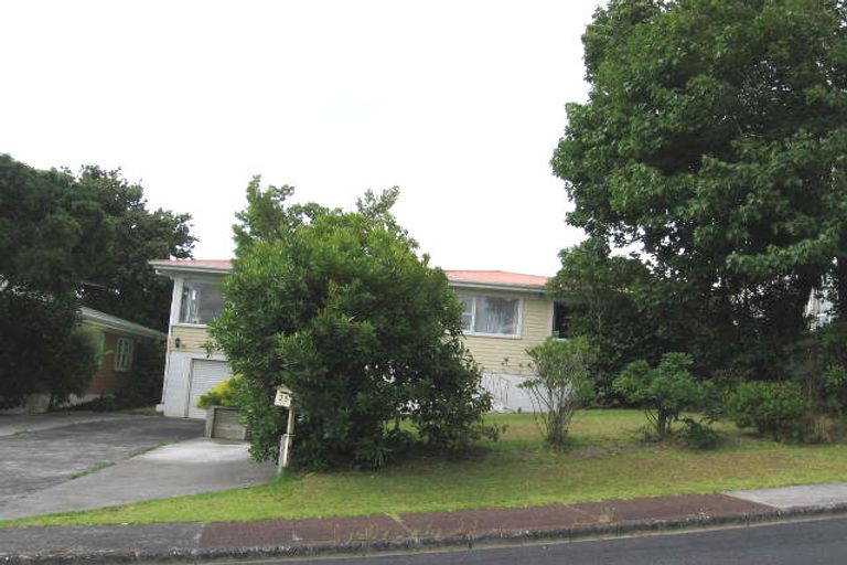 Photo of property in 25 Catalina Crescent, Forrest Hill, Auckland, 0620