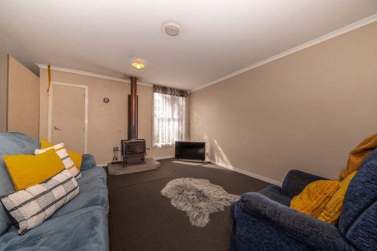 Photo of property in 63 Wakefield Street, Westport, 7825