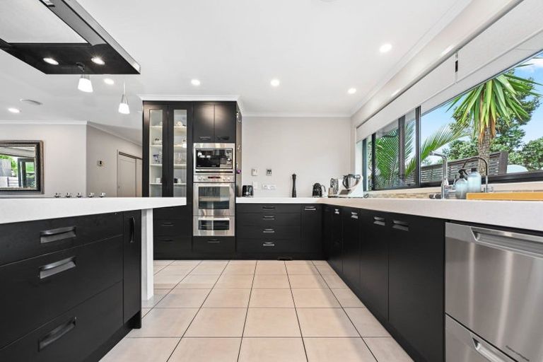 Photo of property in 3 Derbyshire Place, Dinsdale, Hamilton, 3204