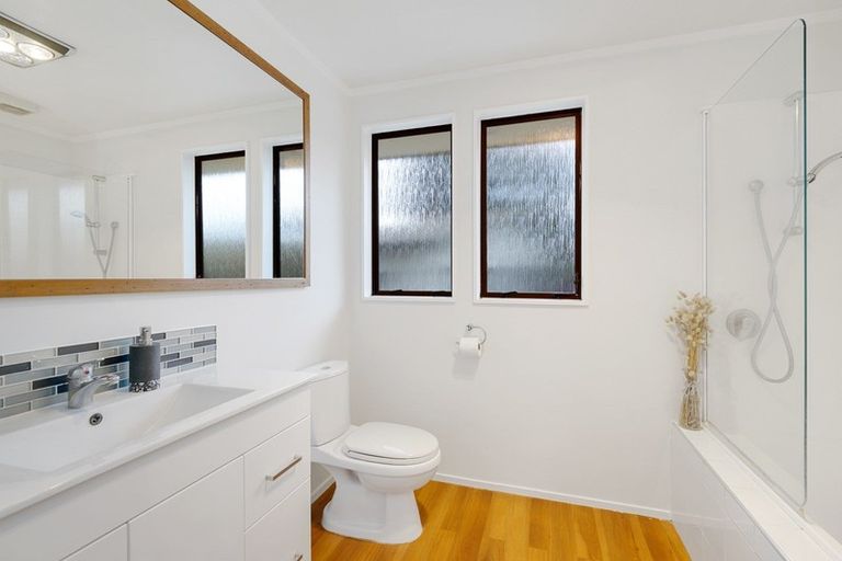 Photo of property in 44d Woodend Road, Woodend, 7610