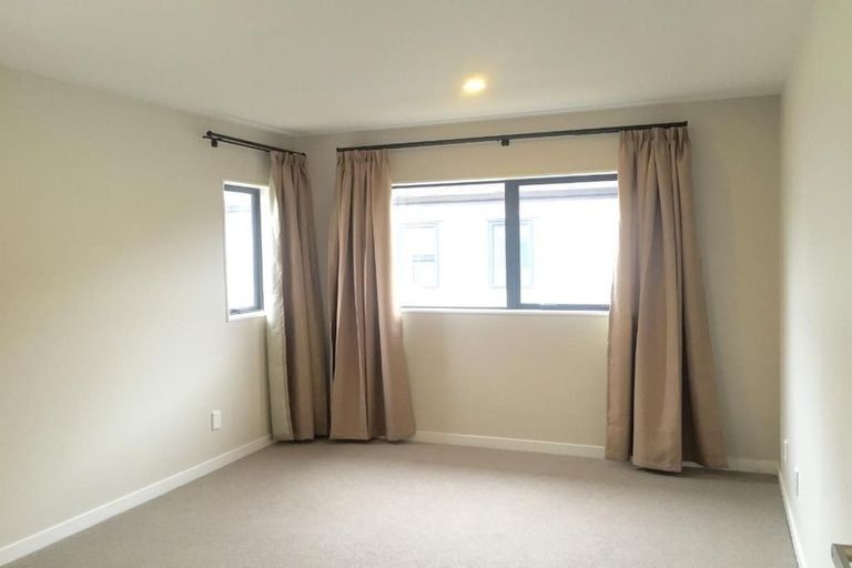 Photo of property in 11 Kota Lane, Hobsonville, Auckland, 0616