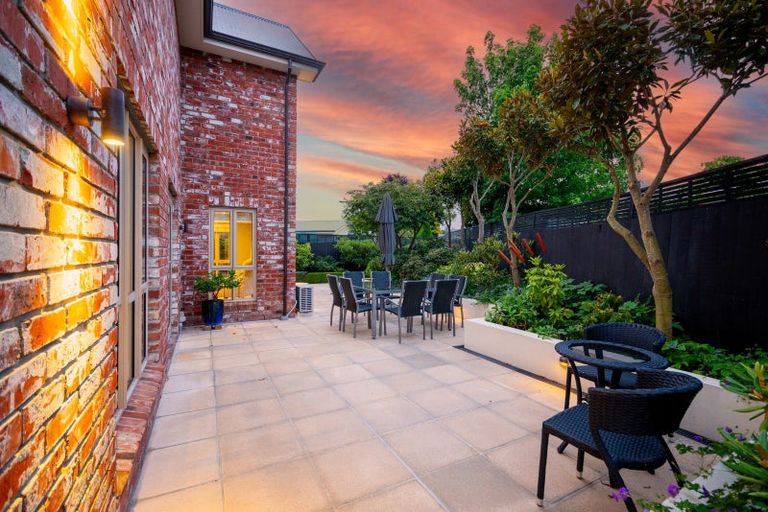 Photo of property in 16a Hadlow Place, Burnside, Christchurch, 8041