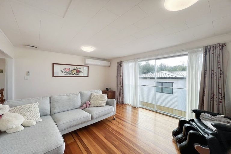 Photo of property in 26 Reynolds Place, Torbay, Auckland, 0630