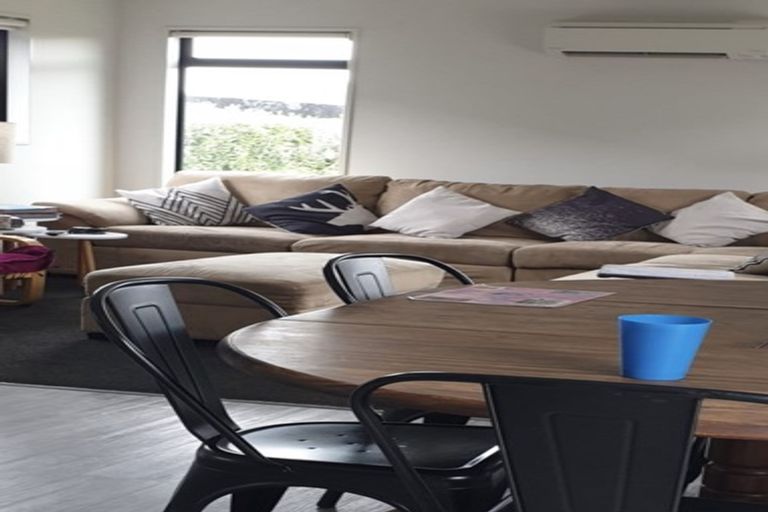 Photo of property in 22 Hamill Road, Halswell, Christchurch, 8025