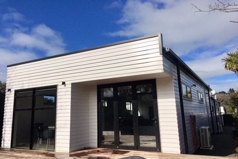 Photo of property in 54 Bowhill Road, New Brighton, Christchurch, 8083