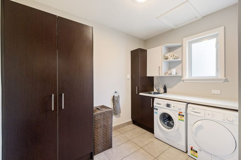 Photo of property in 118 Hamilton Avenue, Ilam, Christchurch, 8041