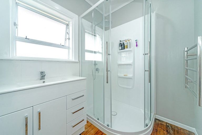 Photo of property in 5 Tolerton Avenue, Elgin, Gisborne, 4010