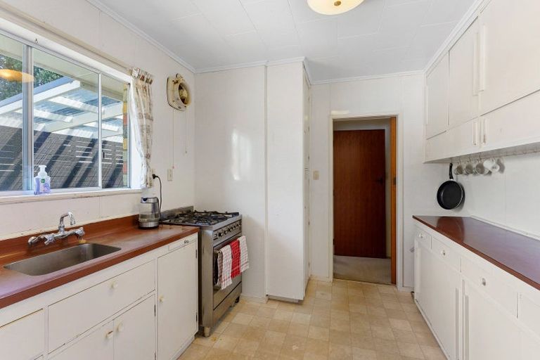 Photo of property in 44 Toi Street, Otaki Beach, Otaki, 5512