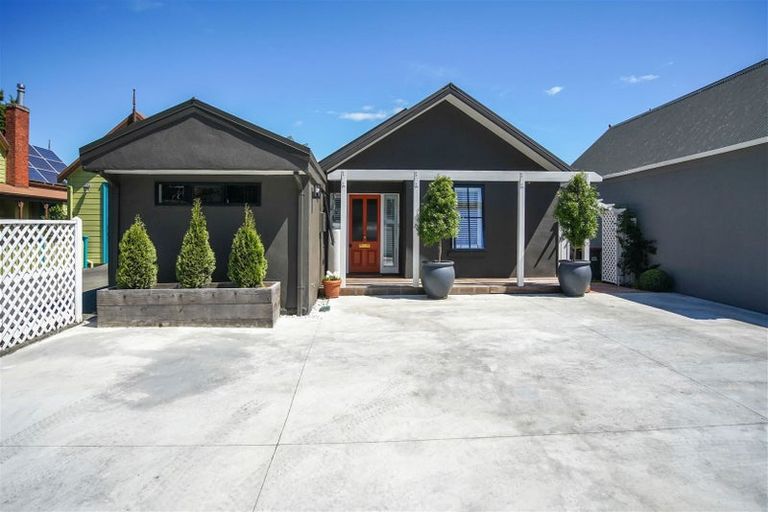 Photo of property in 168 Tasman Street, Nelson, 7010
