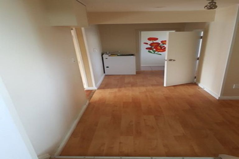 Photo of property in 28 Delaware Crescent, Russley, Christchurch, 8042