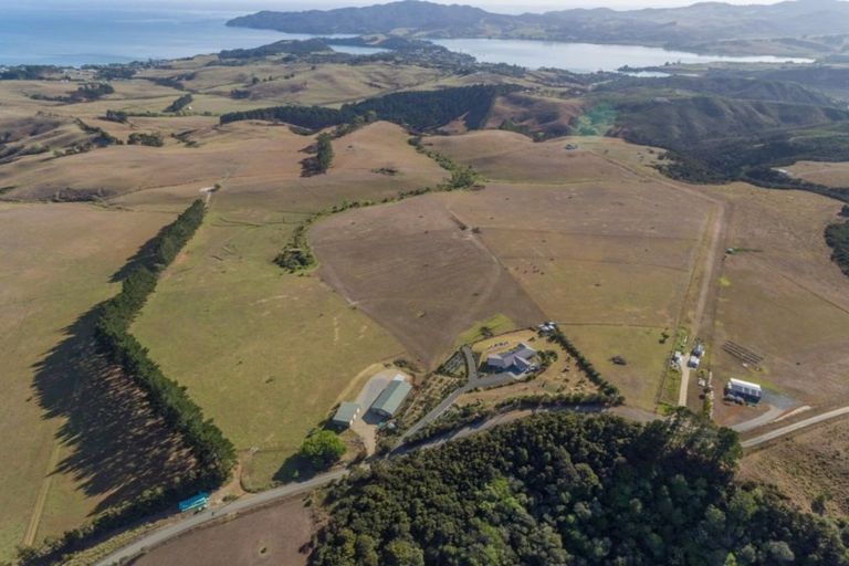 Photo of property in 601 Cable Bay Block Road, Cable Bay, 0420