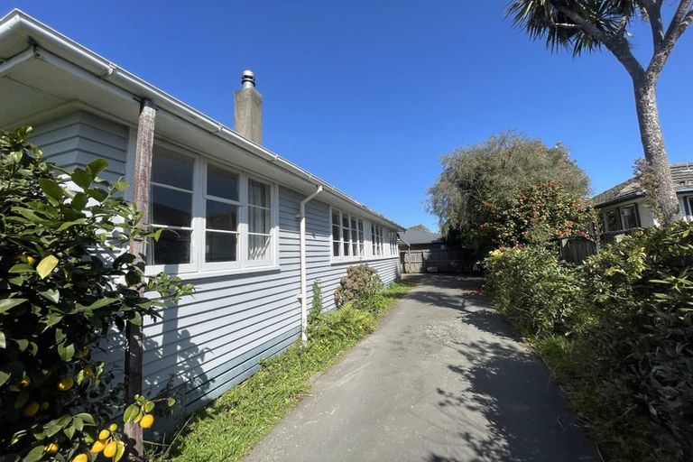 Photo of property in 12 Hillary Crescent, Upper Riccarton, Christchurch, 8041