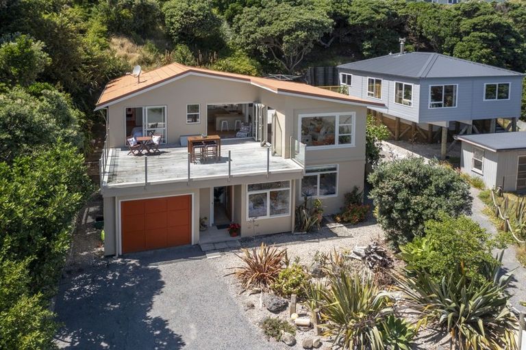 Photo of property in 7 The Esplanade, Raumati South, Paraparaumu, 5032