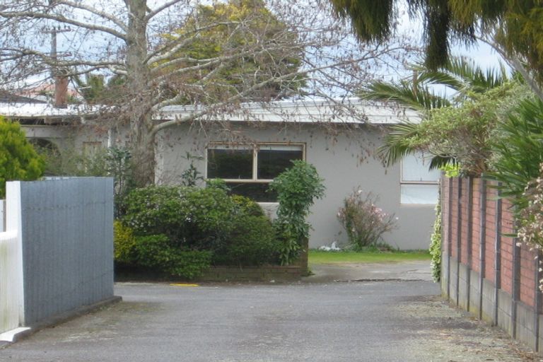 Photo of property in 11a Julian Place, Westown, New Plymouth, 4310