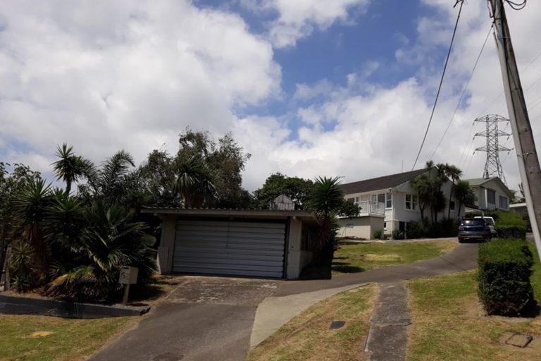 Photo of property in 152 Tiroroa Avenue, Te Atatu South, Auckland, 0610
