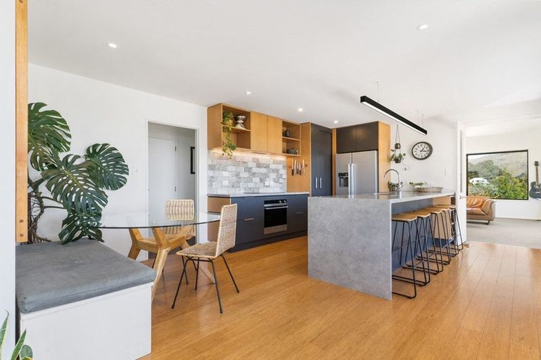 Photo of property in 3 Roland Lane, Mount Pleasant, Christchurch, 8081